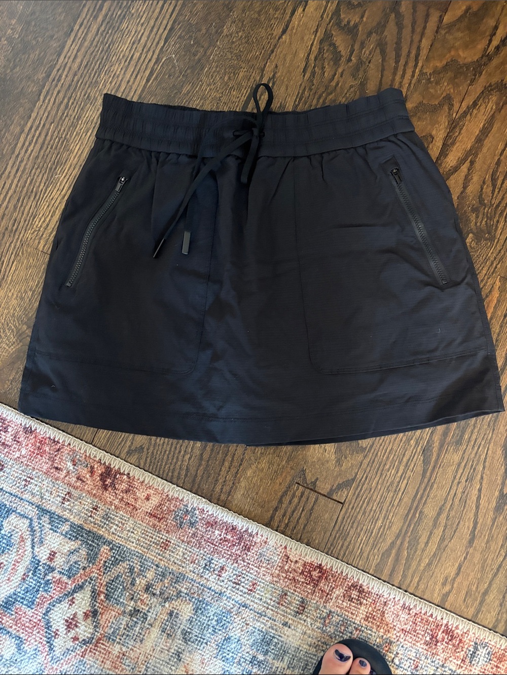 Women's Black Drawstring Zip-Pocket Skirt Athletica Small